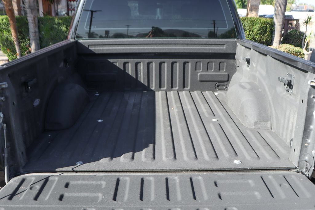 Used 2015 Ford F150 XL w/ Equipment Group 101A Mid AWD/4WD image 8