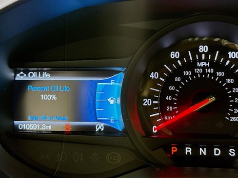 Used 2023 Ford Edge ST image 13