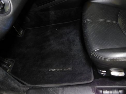 Used 2008 Porsche 911 Targa 4S image 41