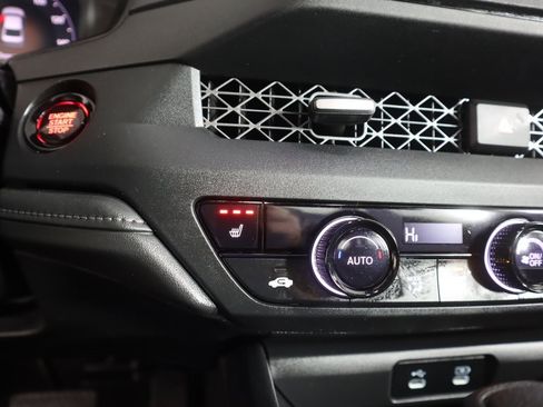 Certified 2025 Honda Accord SE image 47