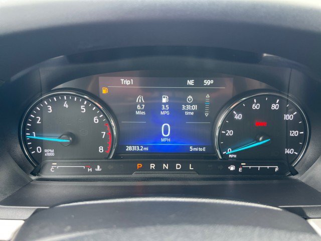 Used 2023 Ford Explorer XLT w/ Equipment Group 202A AWD/4WD image 17