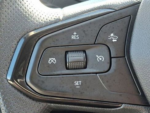 Used 2024 Chevrolet Trax LT image 20