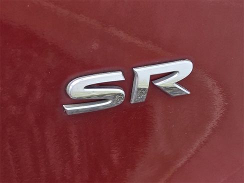 Used 2016 Nissan Versa Note SR image 24