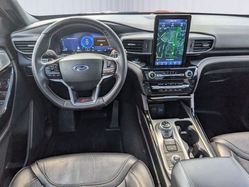 Used 2023 Ford Explorer ST w/ Equipment Group 401A AWD/4WD image 19