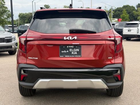 Used 2024 Kia Seltos S AWD/4WD image 4