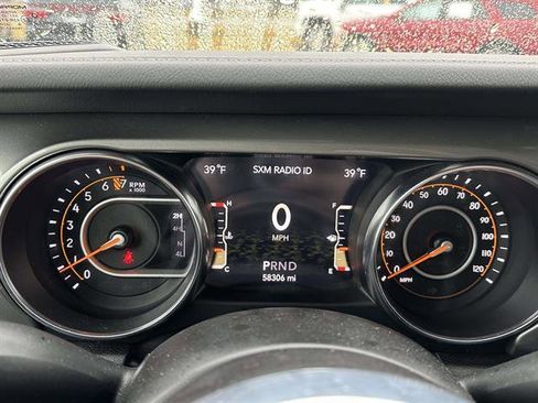 Used 2023 Jeep Wrangler Sahara image 15
