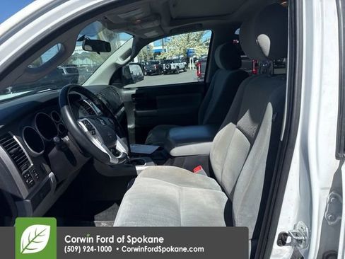 Used 2016 Toyota Sequoia SR5 image 11