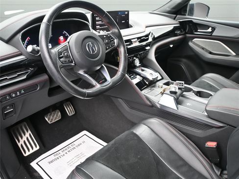 Used 2022 Acura MDX A-Spec image 2