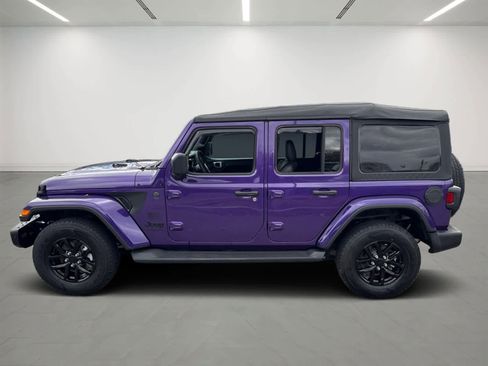 Used 2023 Jeep Wrangler Freedom Edition image 3