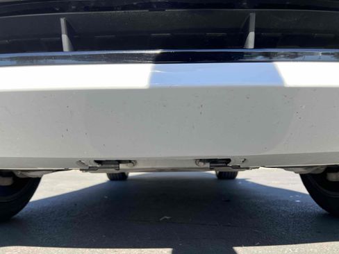 Used 2021 Land Rover Discovery S R-Dynamic image 64