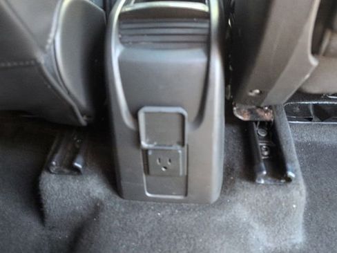 Used 2019 Buick Encore Essence image 17