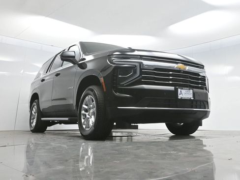 Used 2025 Chevrolet Tahoe LT AWD/4WD image 56