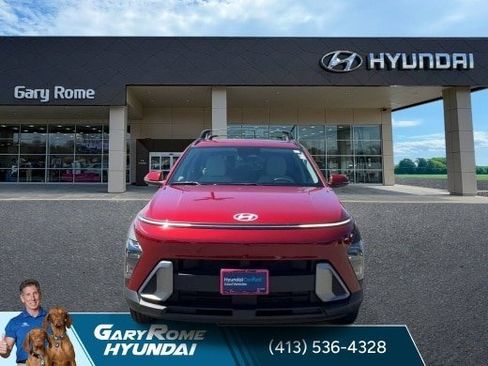 Certified 2024 Hyundai Kona SEL AWD/4WD image 3