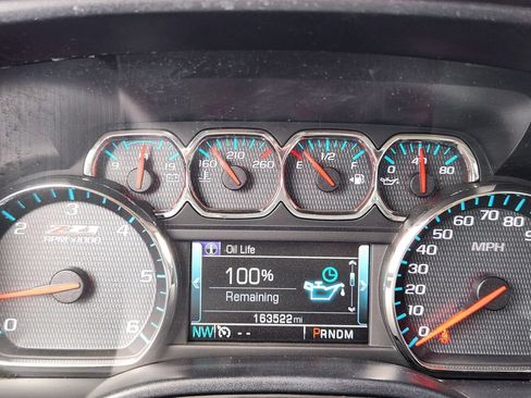 Used 2015 Chevrolet Silverado 1500 LTZ Z71 w/ LTZ Plus Package AWD/4WD image 16