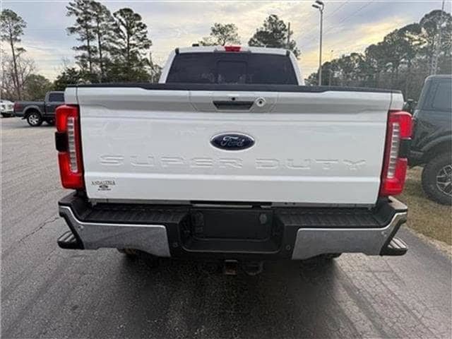 Used 2023 Ford F350 Lariat w/ Chrome Package AWD/4WD image 40
