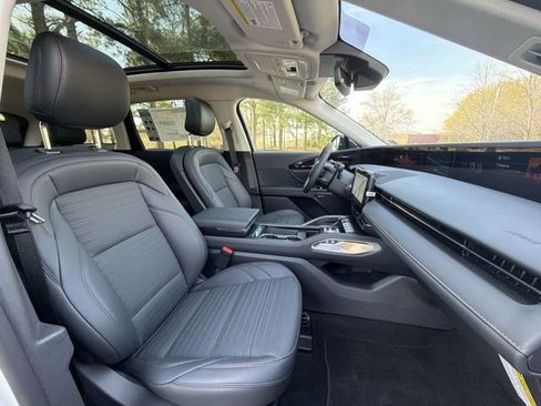 New 2026 Lincoln Nautilus Reserve w/ Jet Appearance Package image 27