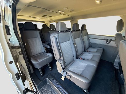 Used 2023 Ford Transit 350 XLT image 24