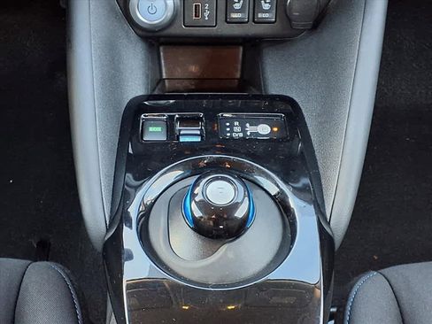 Used 2021 Nissan Leaf SV Plus image 22