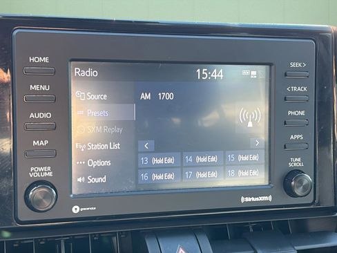 Used 2022 Toyota RAV4 XLE w/ Convenience Package image 29