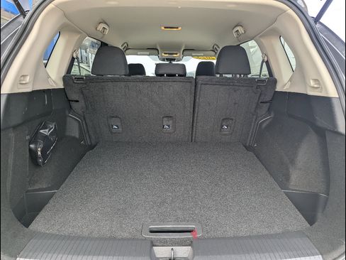 Used 2023 Nissan Rogue S image 21