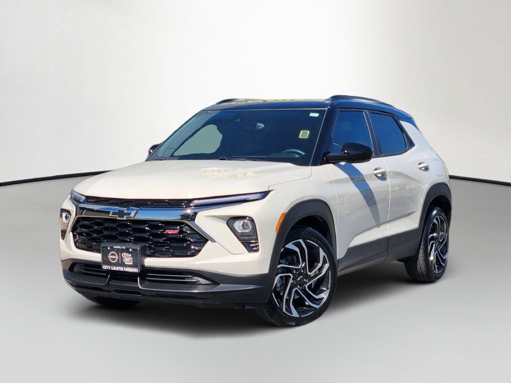 Used 2026 Chevrolet TrailBlazer RS w/ Driver Confidence Package FWD image 3