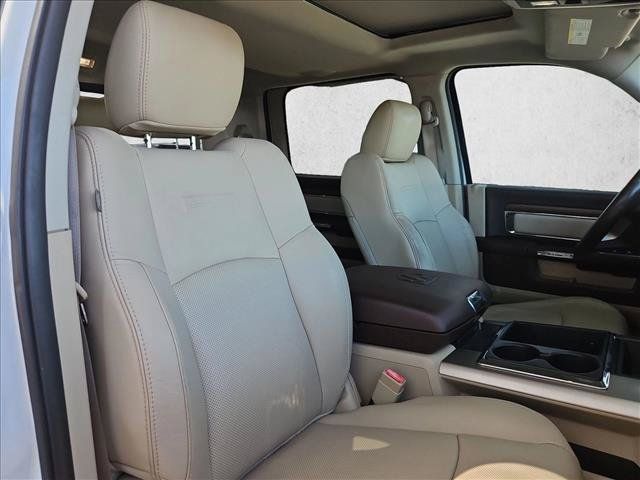 Used 2015 RAM 2500 Laramie w/ Convenience Group AWD/4WD image 18