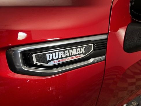 Used 2025 GMC Sierra 1500 AT4 w/ AT4 Preferred Package image 9