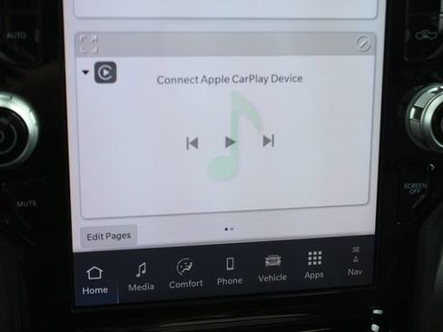 Used 2025 RAM 1500 Limited w/ Off Road Group image 6