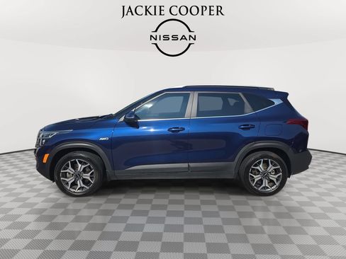 Used 2022 Kia Seltos EX AWD/4WD image 5