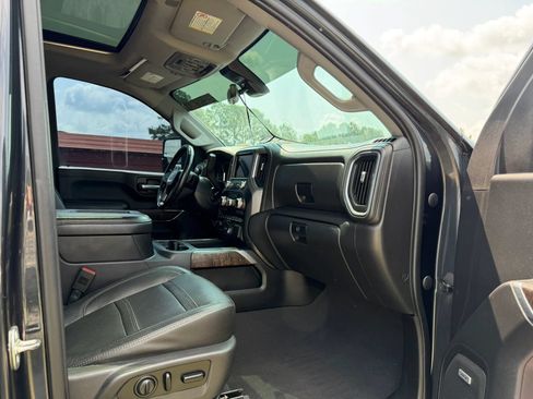Used 2020 GMC Sierra 2500 Denali w/ Denali Ultimate Package AWD/4WD image 10