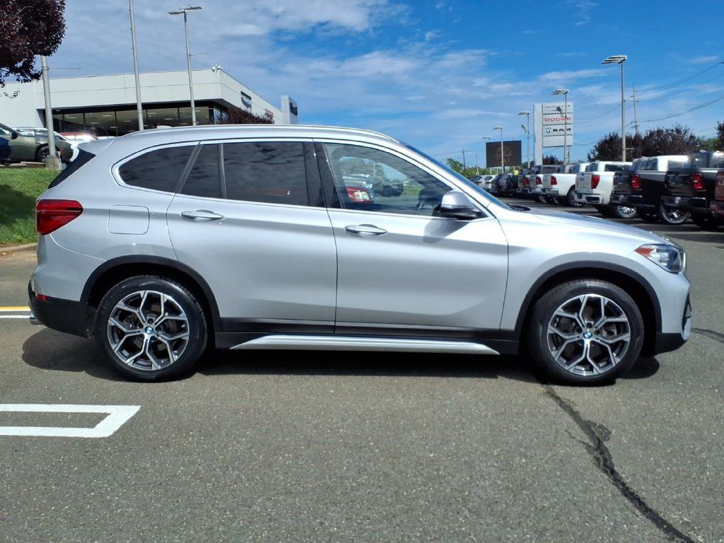 Used 2021 BMW X1 xDrive28i w/ Convenience Package AWD/4WD image 8