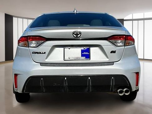Used 2024 Toyota Corolla SE image 26