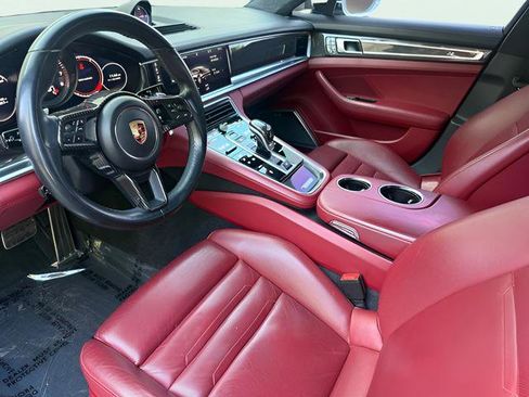 Used 2018 Porsche Panamera Turbo Executive image 14