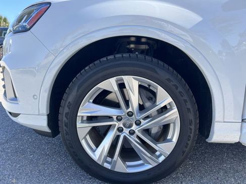 Used 2020 Audi Q7 3.0T Premium Plus image 33