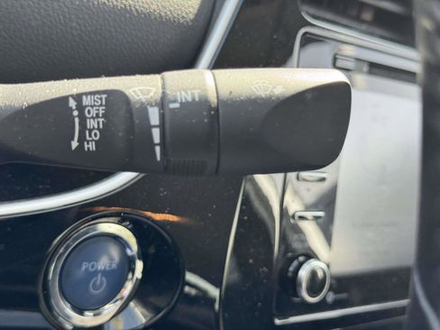 Used 2021 Toyota Prius Prime LE image 20