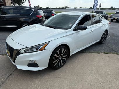 Used 2020 Nissan Altima 2.5 SR w/ Premium Package