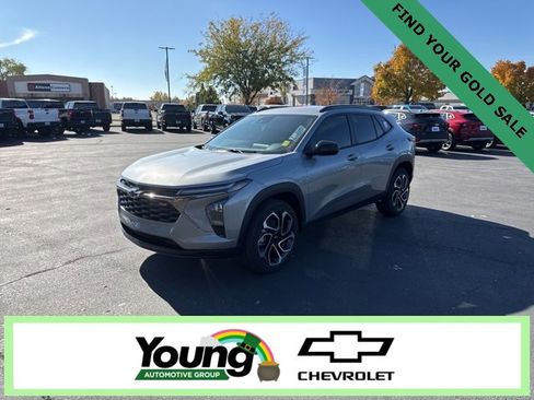 New 2026 Chevrolet Trax RS w/ Driver Confidence Package image 3