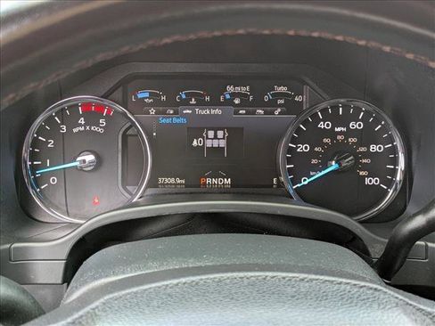 Used 2022 Ford F250 Platinum w/ FX4 Off-Road Package AWD/4WD image 10