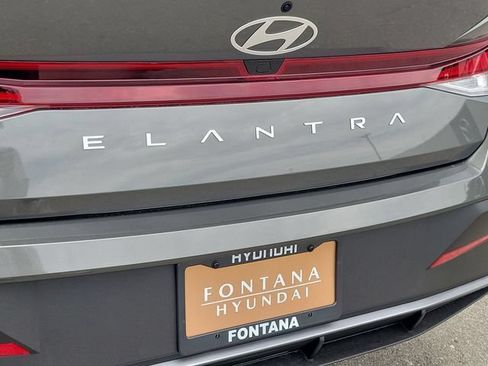 New 2026 Hyundai Elantra SEL Sport FWD image 29