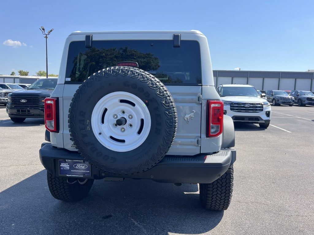 New 2026 Ford Bronco Heritage Edition AWD/4WD image 5