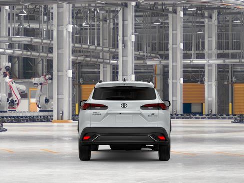 New 2026 Toyota Corolla Cross SE image 8