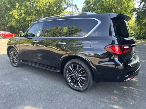 Certified 2022 INFINITI QX80 Premium Select w/ Cargo Package RWD image 6