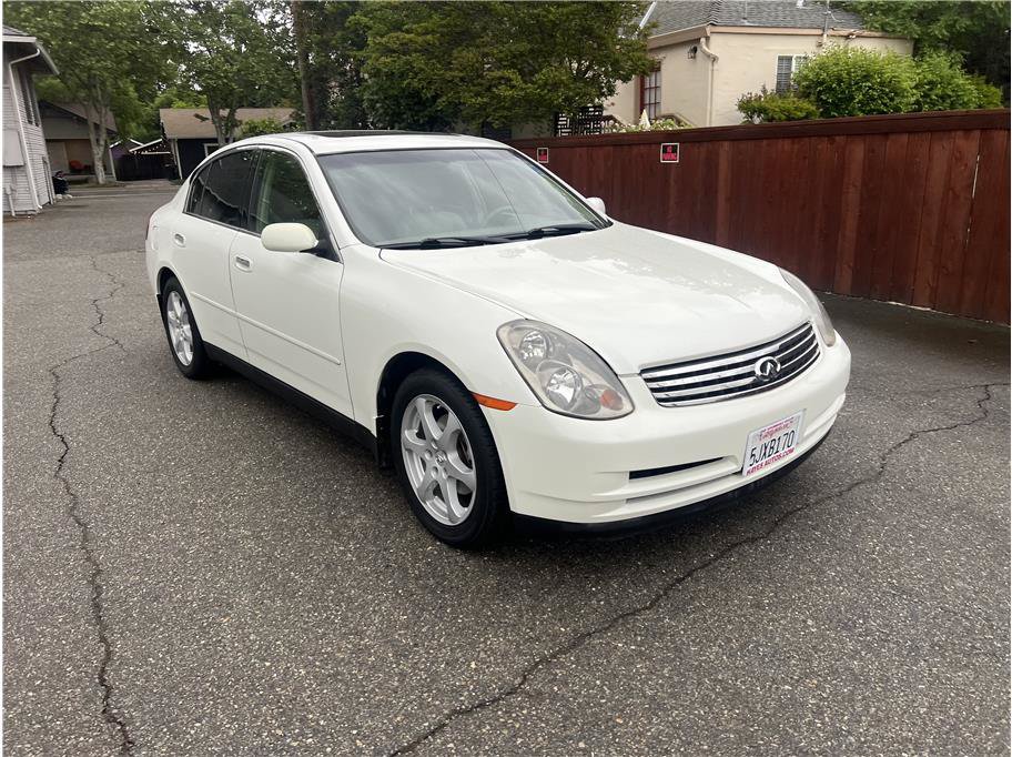 Used 2004 INFINITI G35 x Sedan AWD/4WD image 3