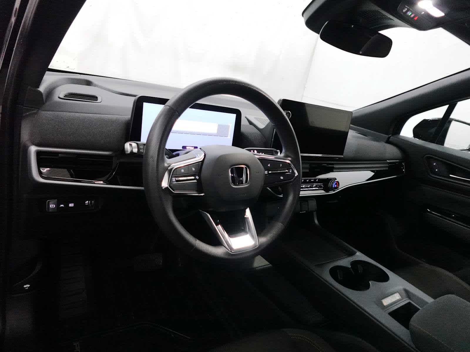 Used 2024 Honda Prologue EX image 15