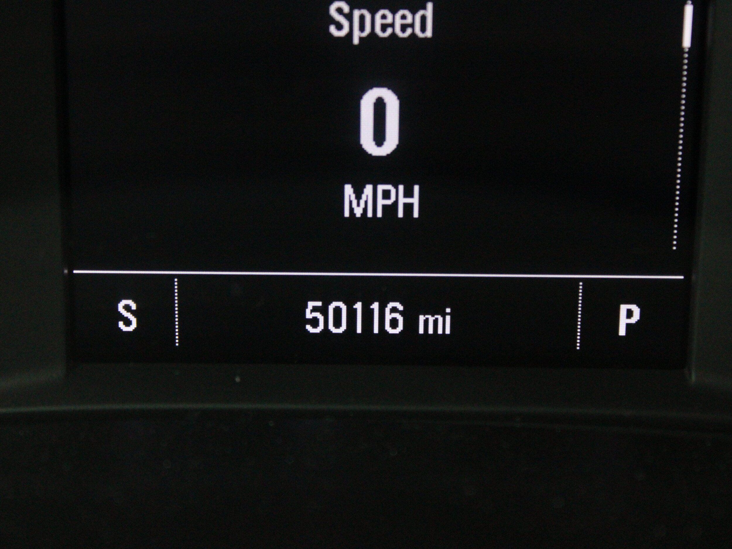 Used 2025 Chevrolet Malibu LT FWD image 11