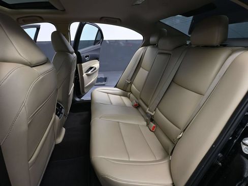 Used 2020 Acura TLX FWD image 39