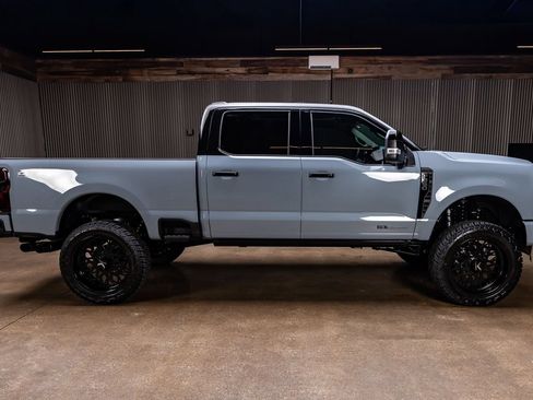 Used 2026 Ford F350 Platinum w/ Platinum Plus Package AWD/4WD image 11