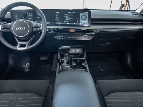 Used 2025 Kia K5 LXS FWD image 27