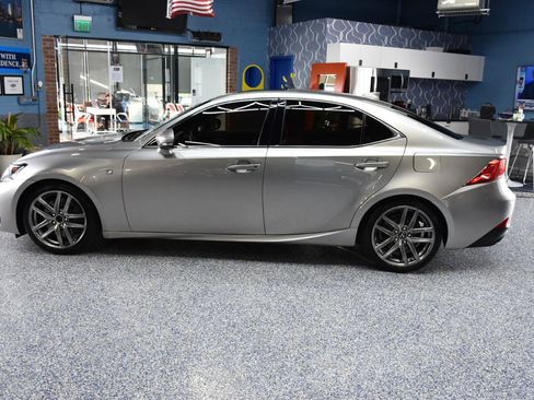 Used 2018 Lexus IS 300 F Sport image 8