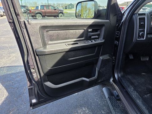 Used 2021 RAM 1500 Tradesman w/ Chrome Plus Package image 11